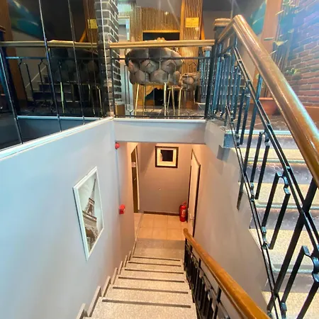 Imza Apartahotel