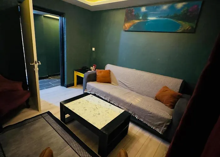 Ξενοδοχείο με διαμερίσματα Imza